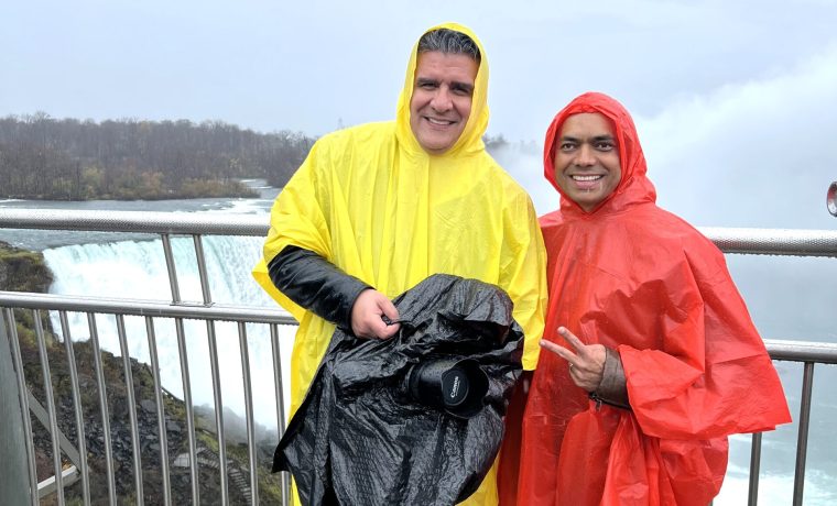 Under the rain-Niagara Falls
